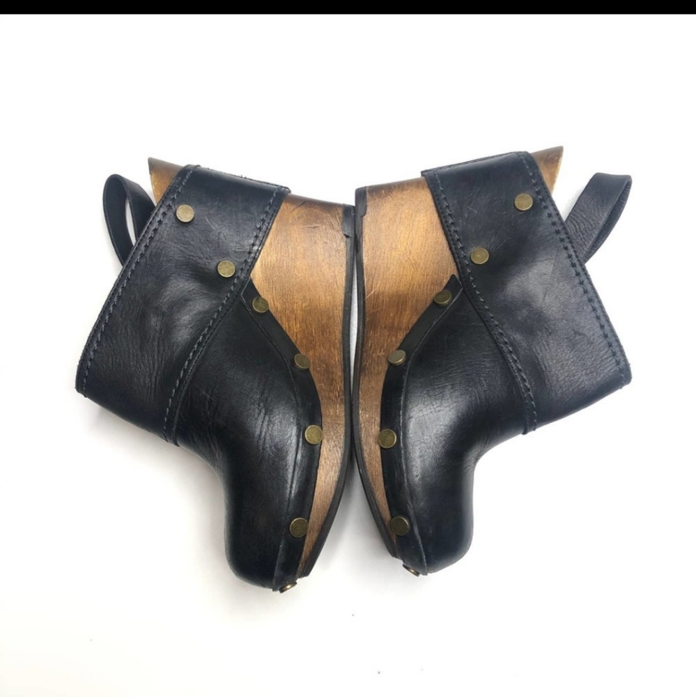 See By Chloe Studded Slingback Leather Wedge 38